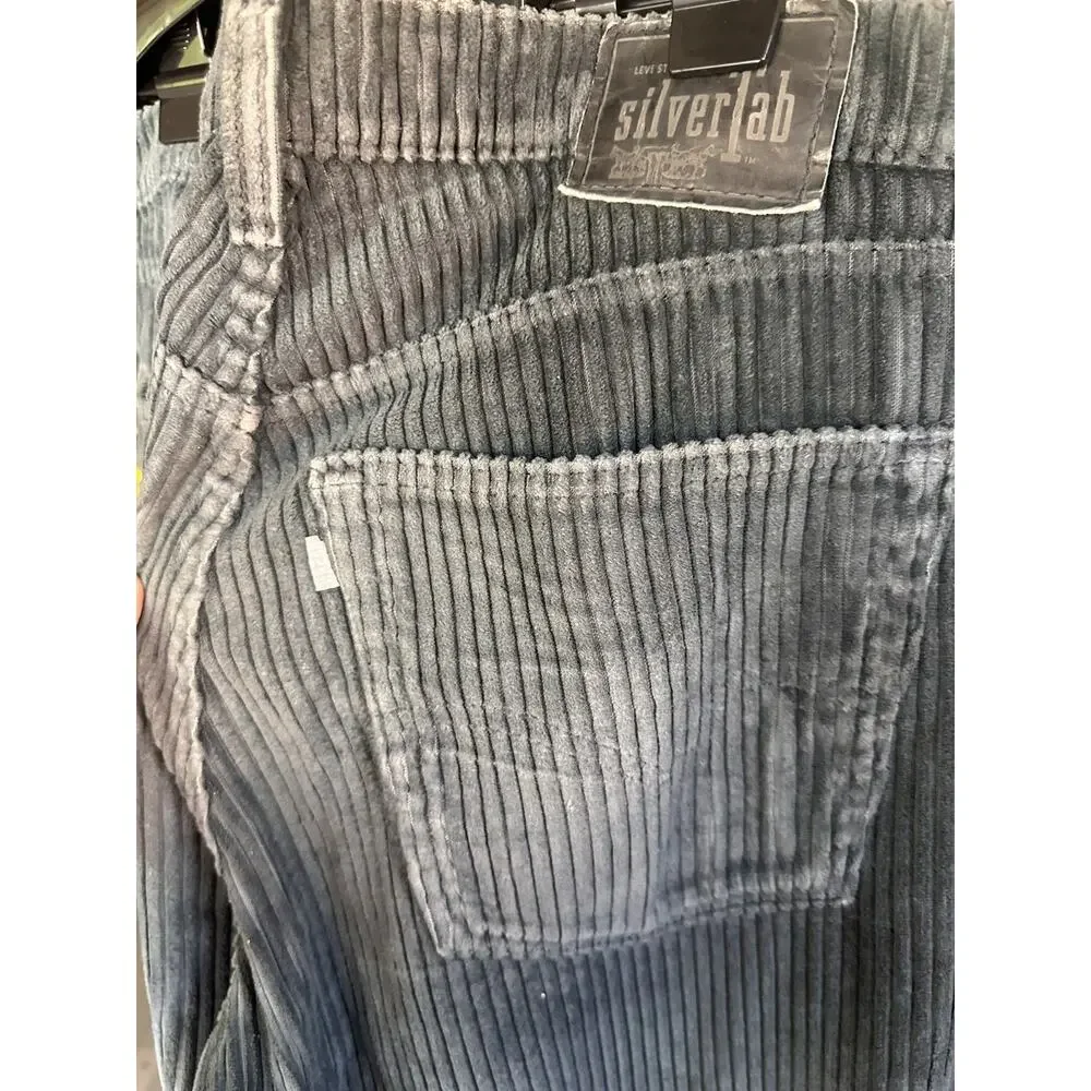 VTG 90s Levis SilverTab Baggy Jeans 33x34 Gray Corduroy Cords Skater Y2K USA